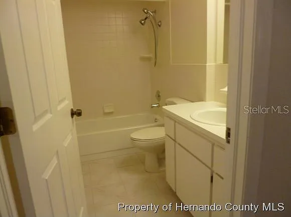 6460 River Run Blvd — Photo 5