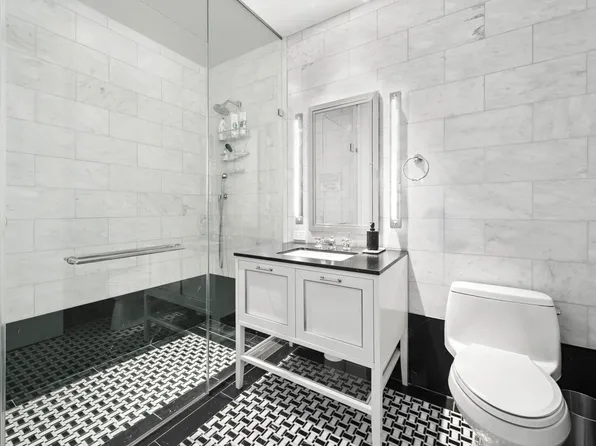 40 East End Avenue image 10 of 23