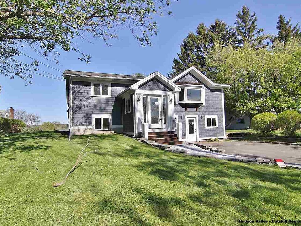 1st image of 13 Latham Cir