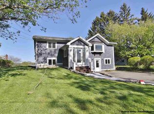 13 Latham Cir, Saugerties, NY 12477