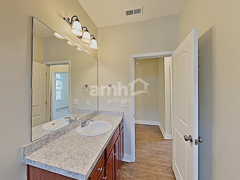 107 Oscar Ct — Photo 19