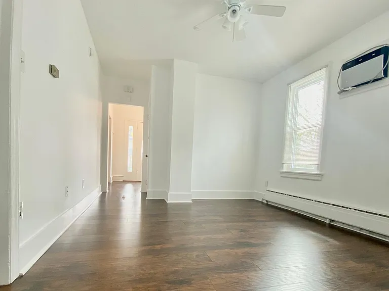 227 Chestnut St #1 — Photo 2