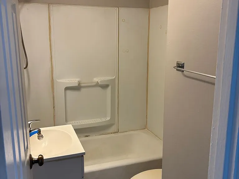 287 Locust Point — Photo 8