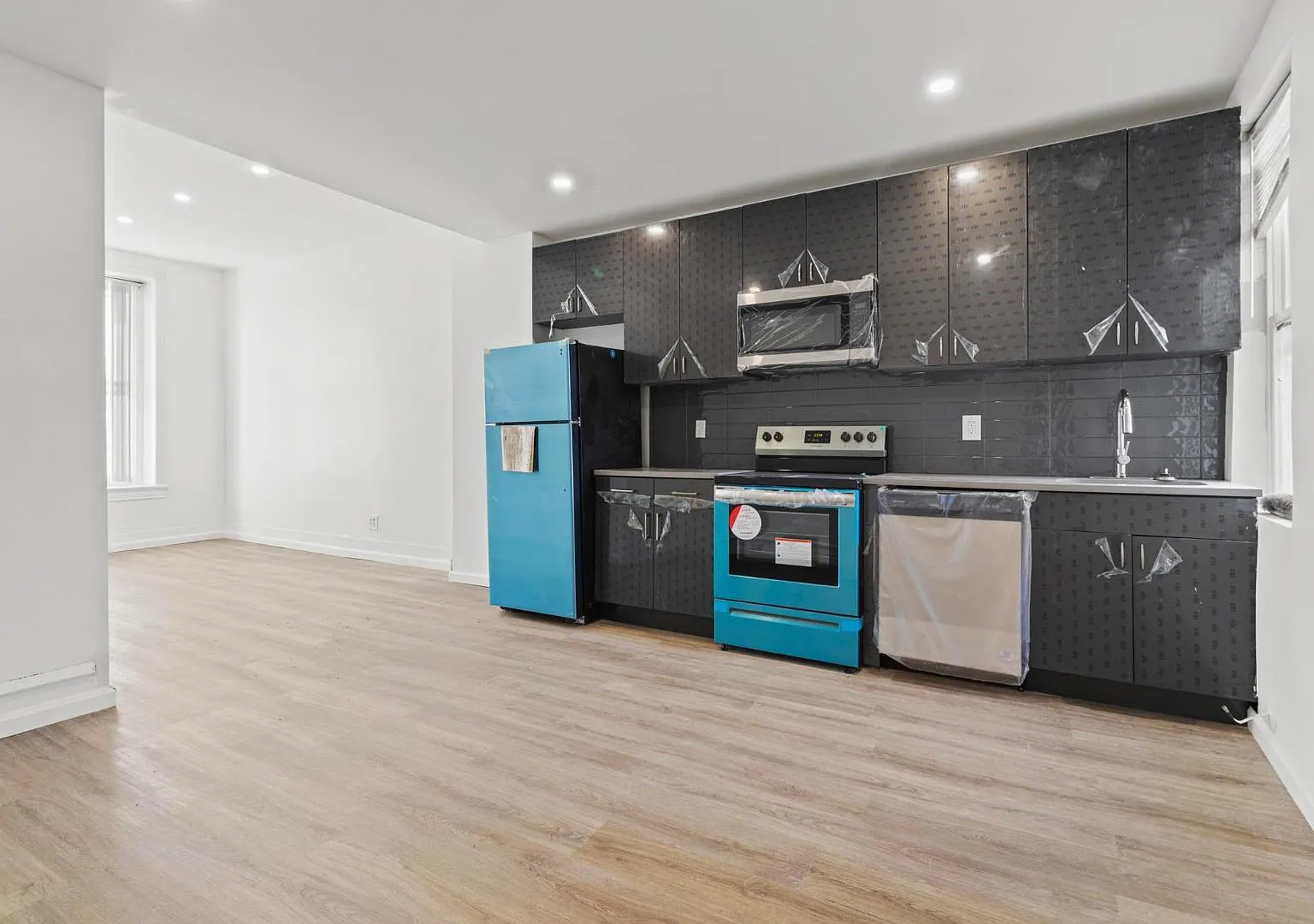1602 South Broad Street - 3 — Photo 3