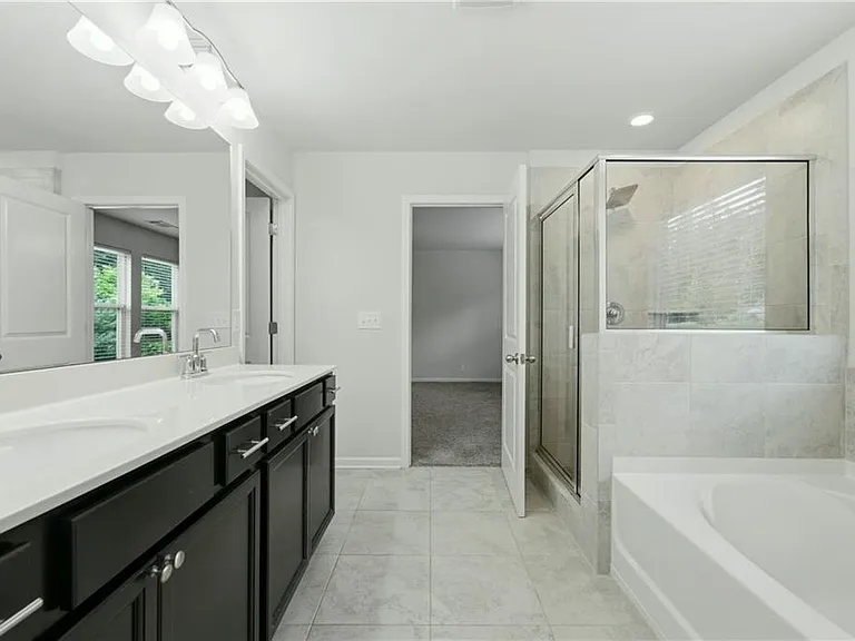 1900 Azure Grove Ct — Photo 26