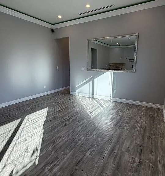 10006 Samoa Ave — Photo 8