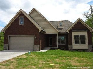 2309 Buttercup Cir, Sellersburg, IN 47172
