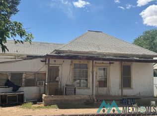 317 W Dallas Ave, Artesia, NM 88210