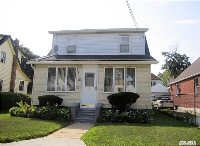 2nd image of 13162 221st St