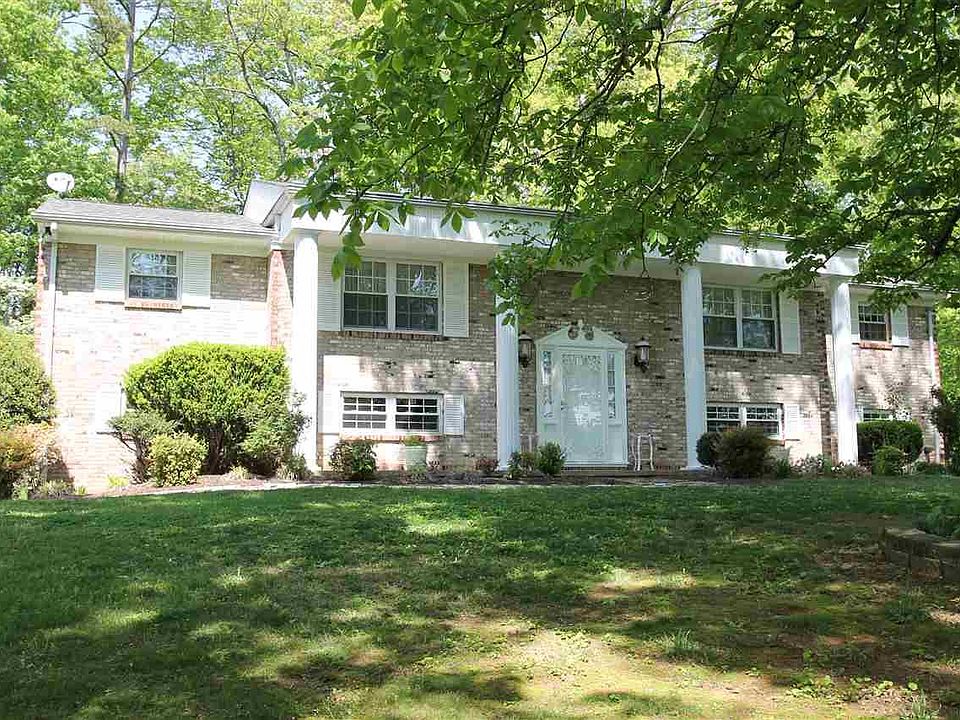 1st image of 322 Howard Dr