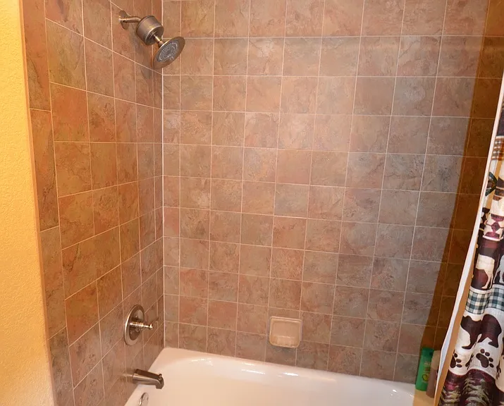 9 Yacht Club Tenderfoot St #414 — Photo 12