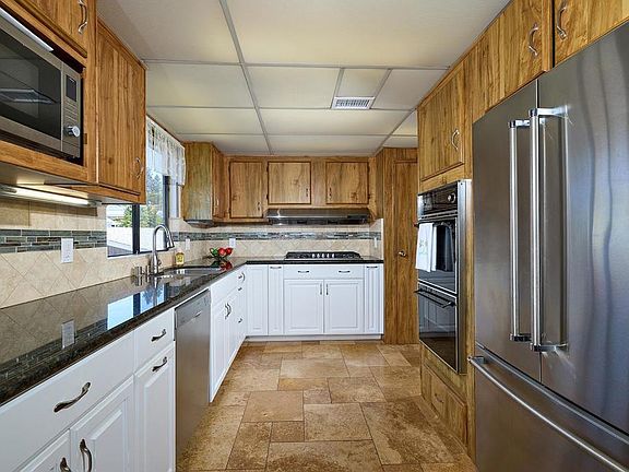 5th image of 2295 Lindsay Dr