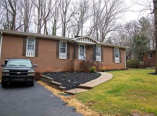 5051 Rushland Dr, Winston Salem, NC 27104