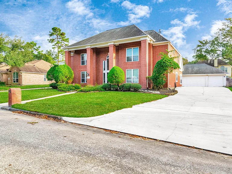 19722 Cherry Oaks Ln — Photo 44