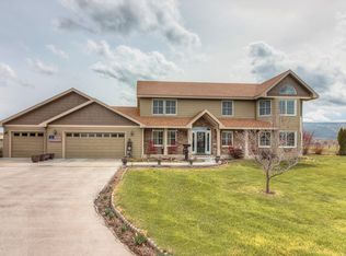 8105 Bachelorview Dr, Yakima, WA
