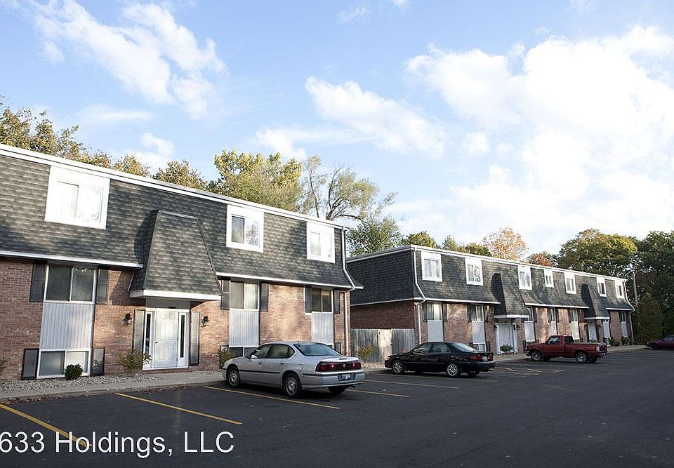 1st image of 12225 N Woodcrest Dr APT 203