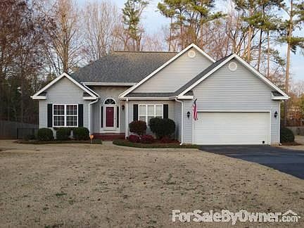 2nd image of 1020 N Lake Dr