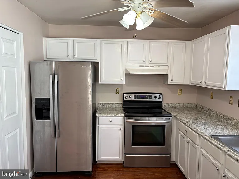 384 Braddock Rd — Photo 4