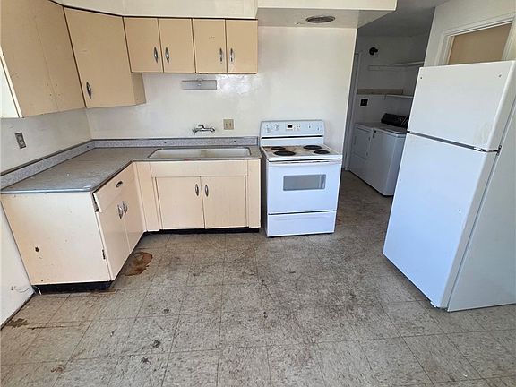 4th image of 16300 Teague Rd