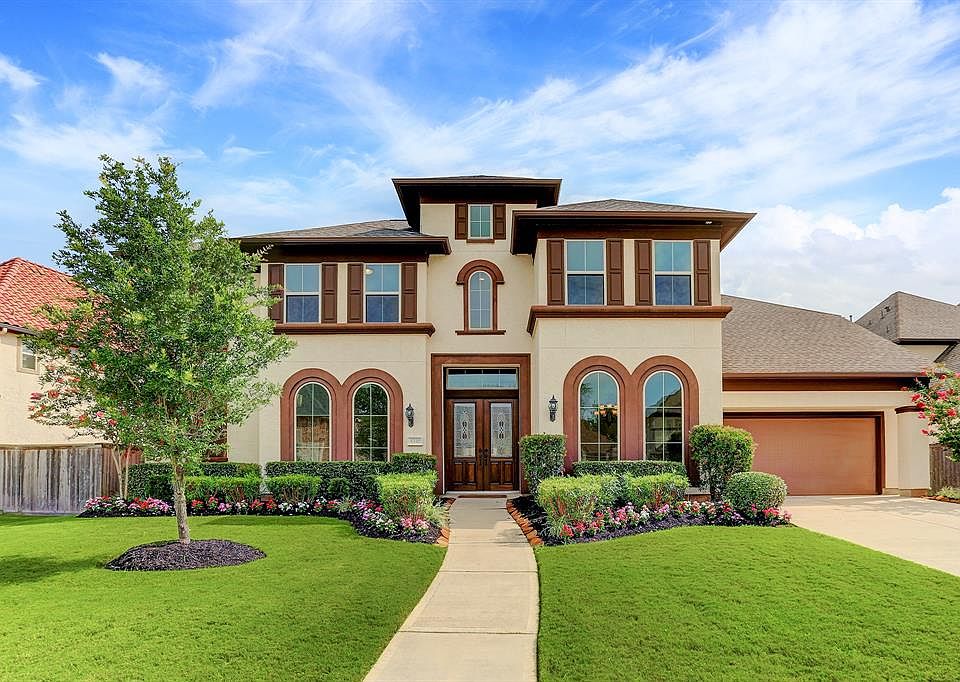 1st image of 6330 Logan Creek Ln