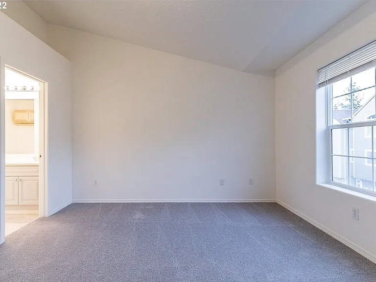 15598 SW Black Quartz St — Photo 8