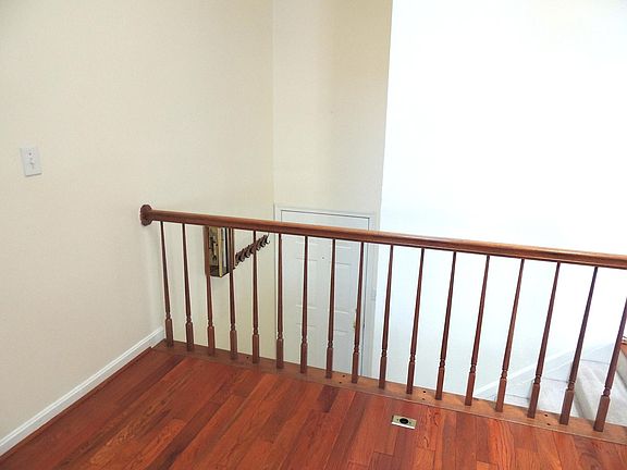 Foyer railing