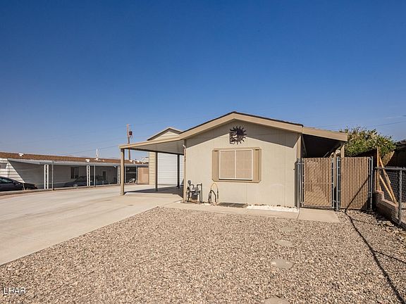 3rd image of 3042 Mescalero Dr