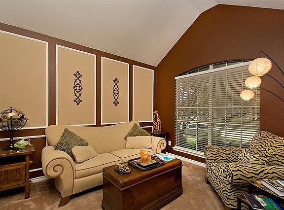 5th image of 8414 Scottsdale Dr
