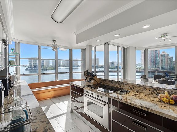 4th image of 3600 Mystic Pointe Dr APT 901