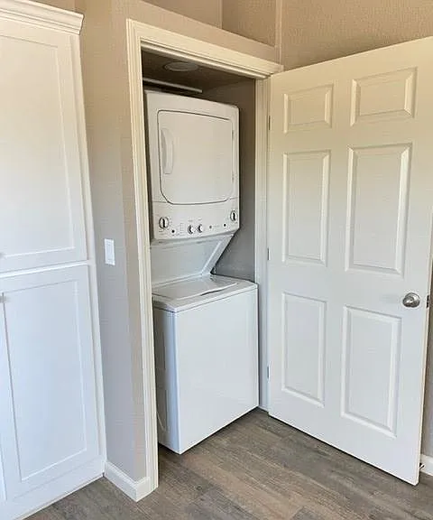 481B McKnight Ln — Photo 12