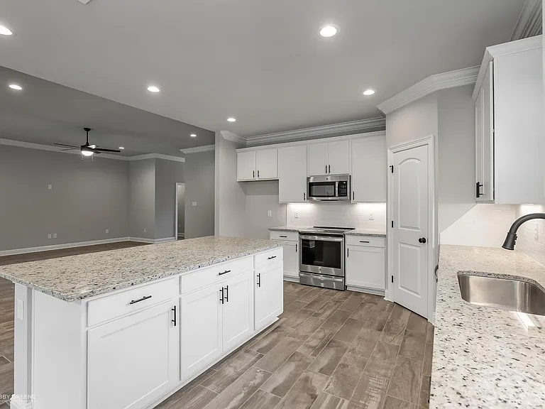 4066 Jayce Michael Dr — Photo 10