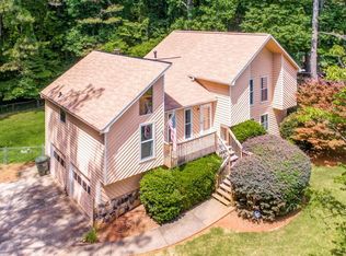 112 Emerald Cove Dr, Woodstock, GA 30189