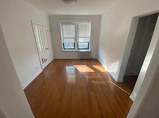 31-72 37th St #8, Astoria, NY 11106