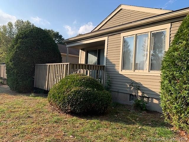 2nd image of 344 Songbird Ln #344