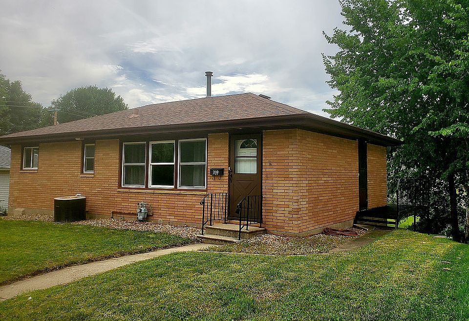 1st image of 709 Cedar Ave