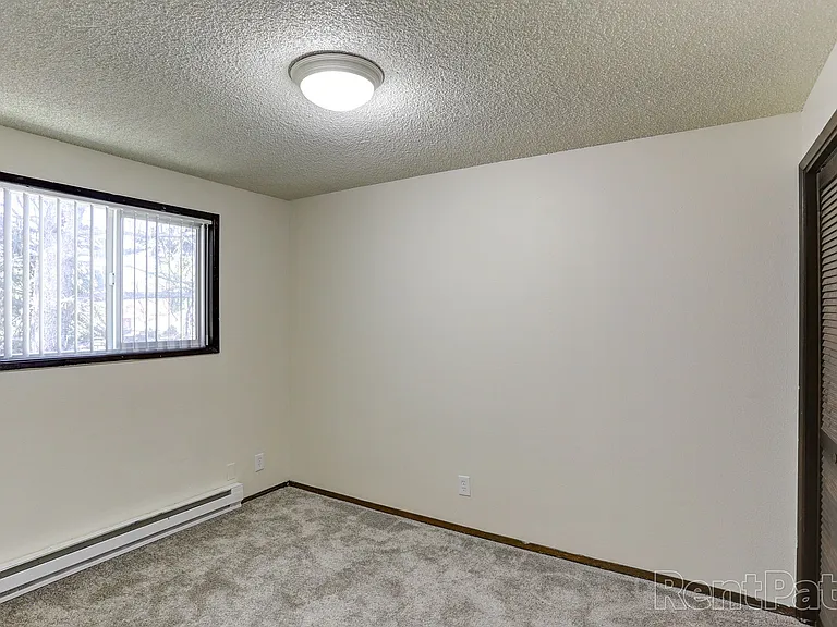 Arrowsmith Apartments — Photo 19