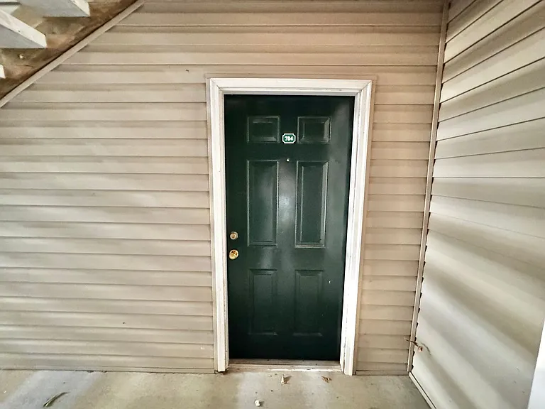 Forest Creek Apartments — Photo 21