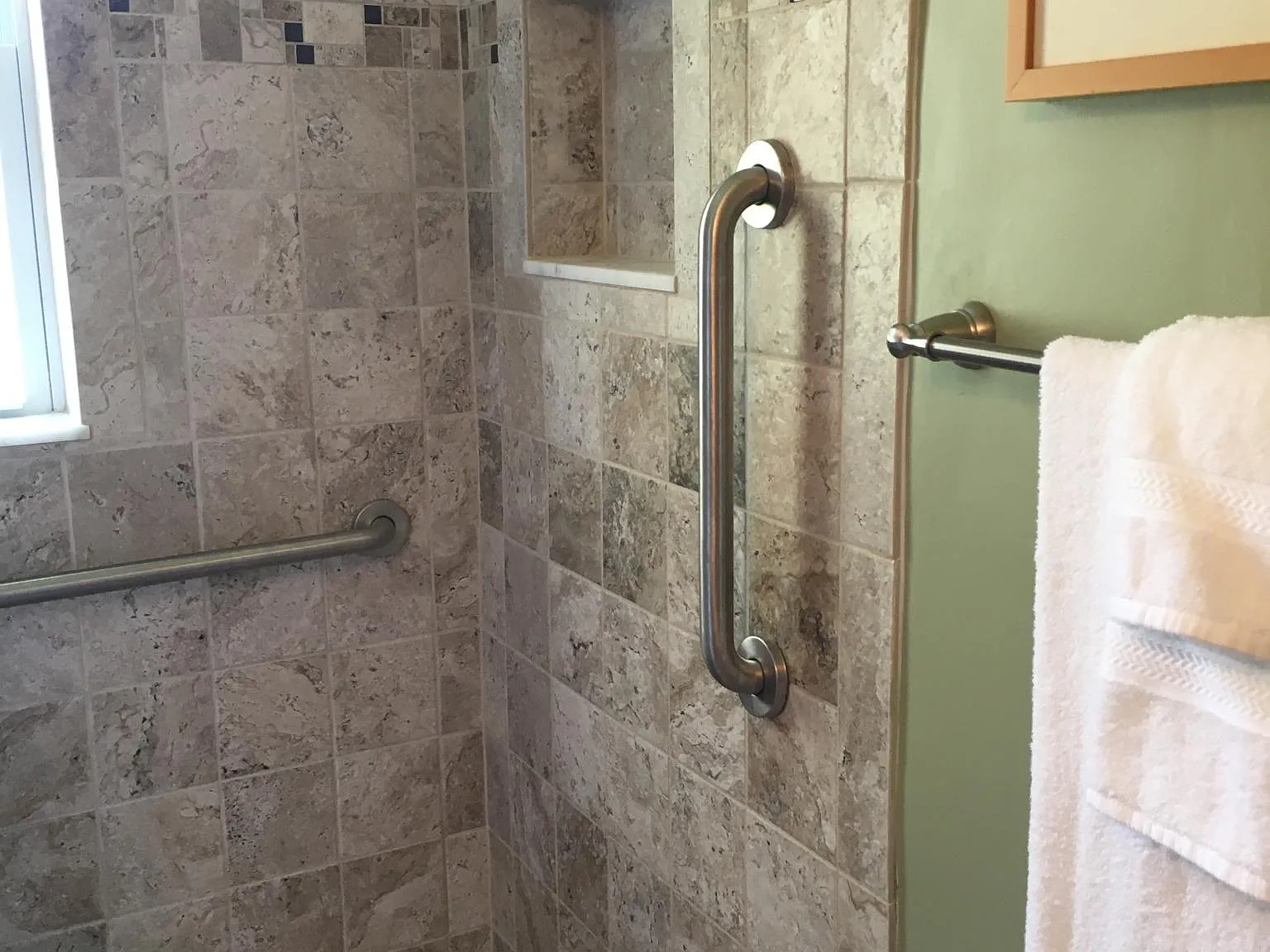 34 Millie Dr — Photo 4