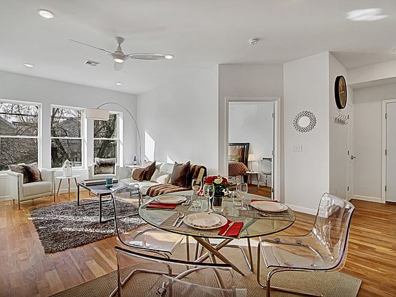 3rd image of 936 Pavonia Ave #2A