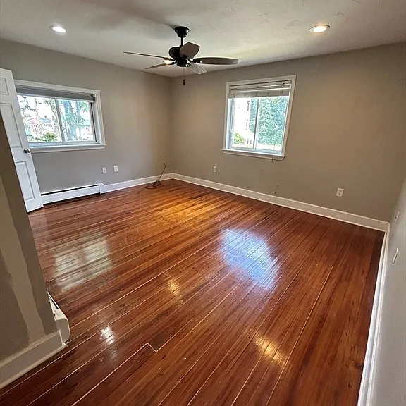 52 Port Norfolk St #1 — Photo 9
