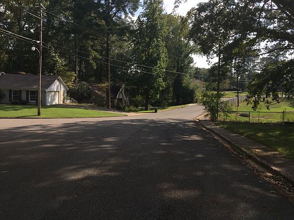 5th image of 1000 Vestavia Cir