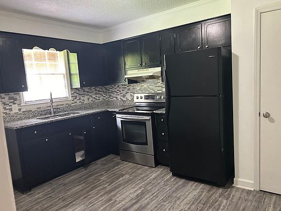 2nd image of 200 North Ave #206