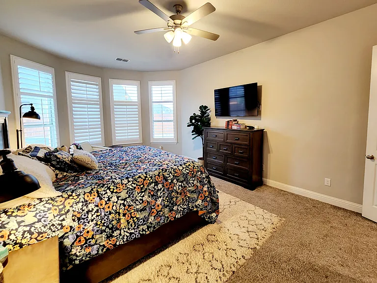 14800 Belclaire Ave — Photo 30