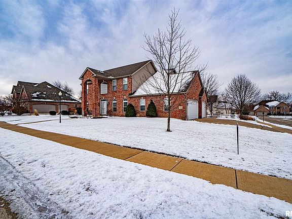 3rd image of 5816 W Woodbridge Pl