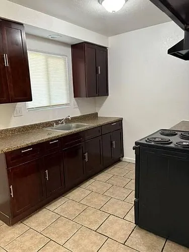 Floor plan 828 Astor Street