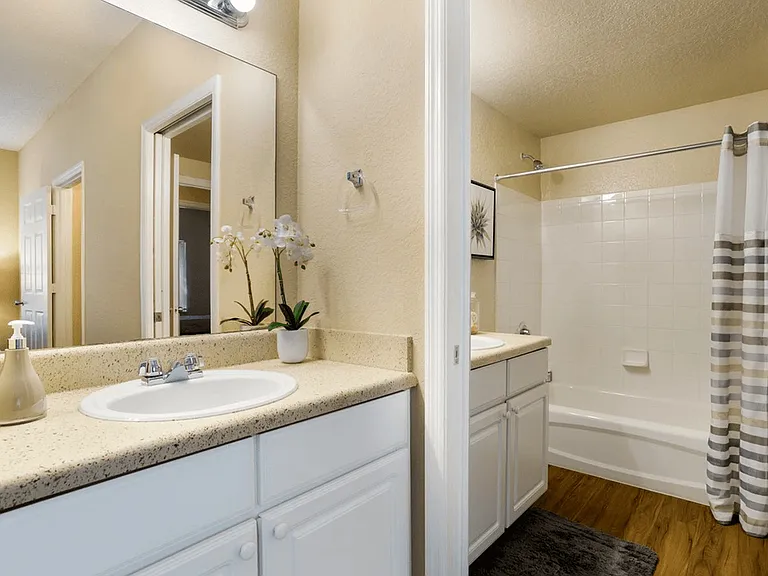 4495 Emerald Vis — Photo 23