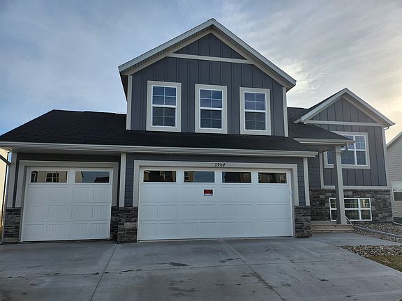 2nd image of 2904 S Copper Creek Ave