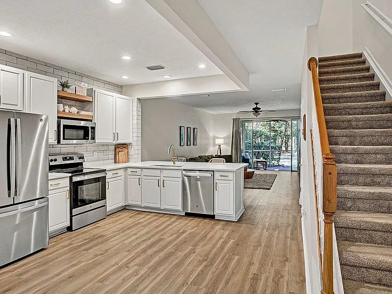 13255 Stone Pond Dr — Photo 8