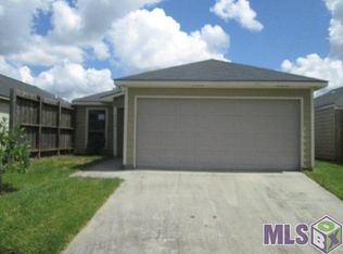 9359 Martinique Dr, Baton Rouge, LA 70810