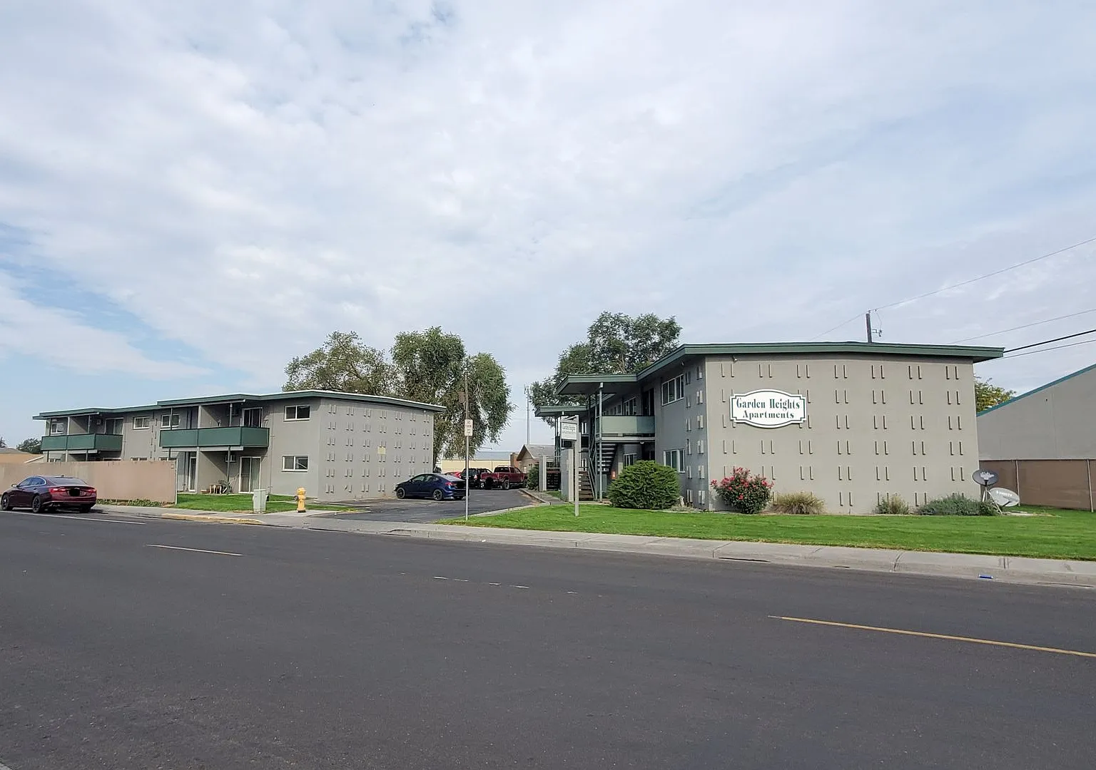 624 E Nelson Road — Photo 1